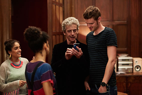 doctor-who-knock-knock-promo-pics-11.jpg