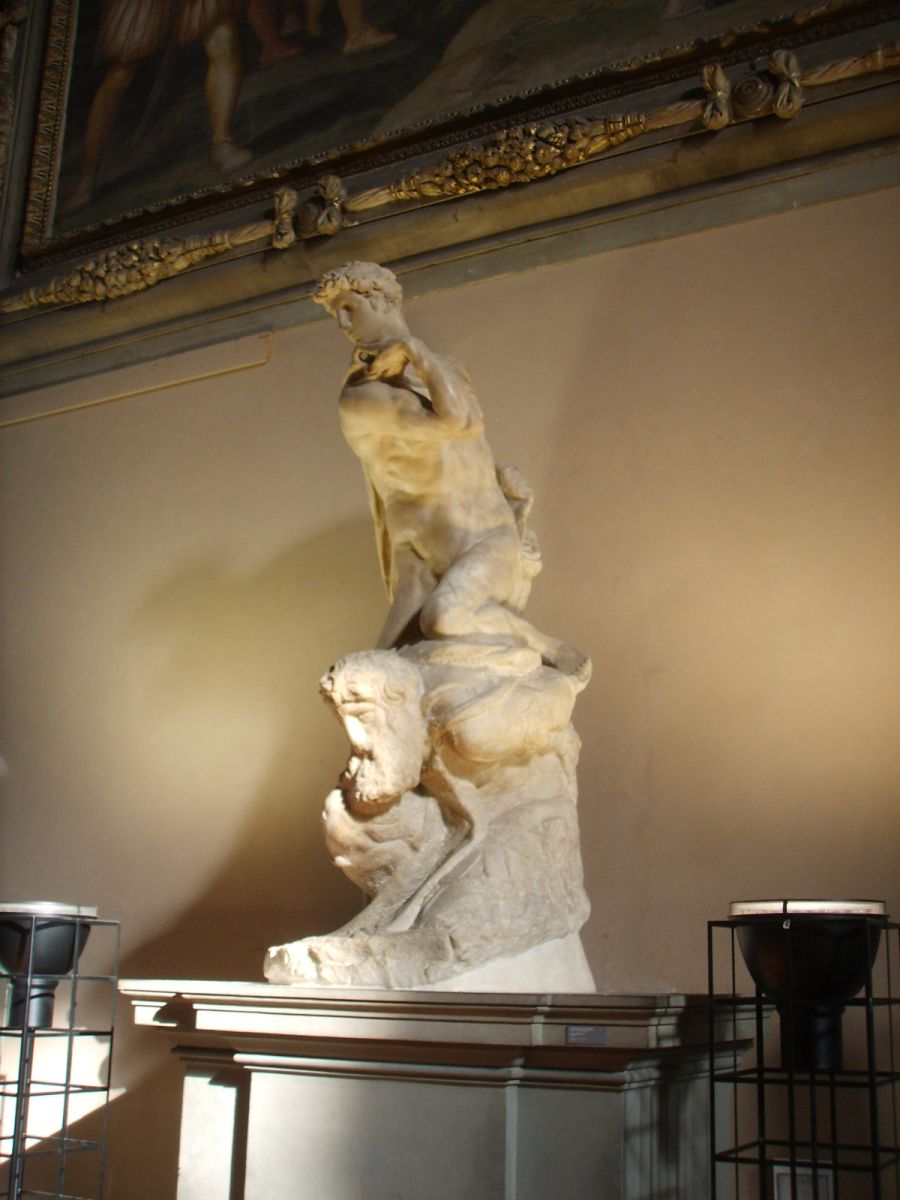 Palazzo_vecchio,_michelangelo,_genio_della_vittoria_03.JPG