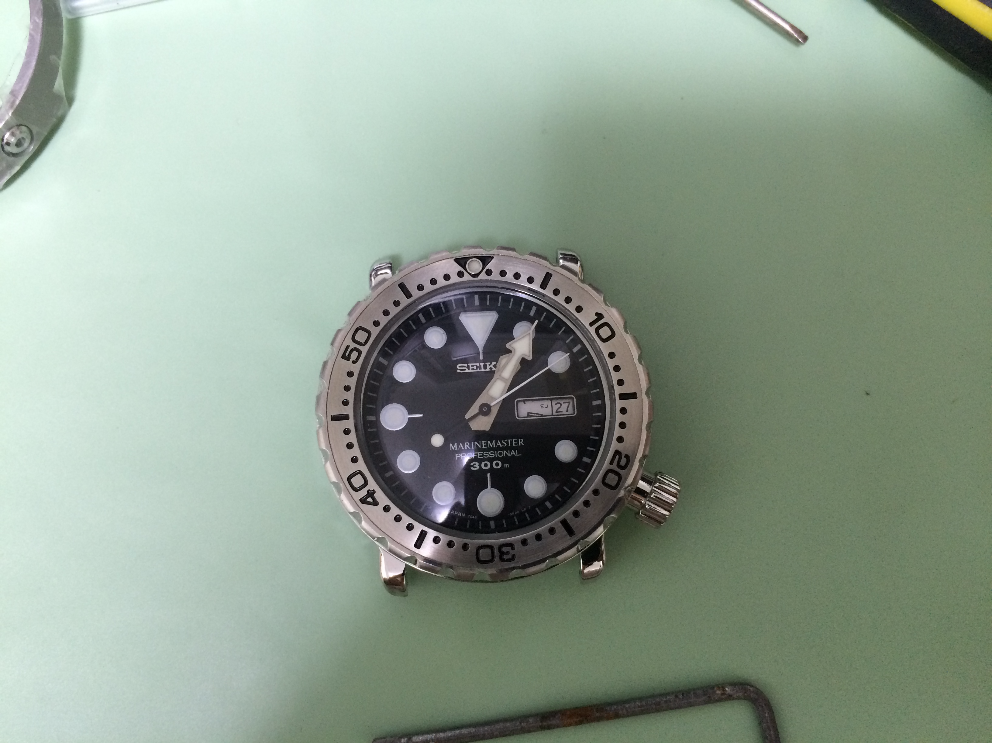 세이코 투나 사파이어크리스탈로 교체하기!_8.jpg