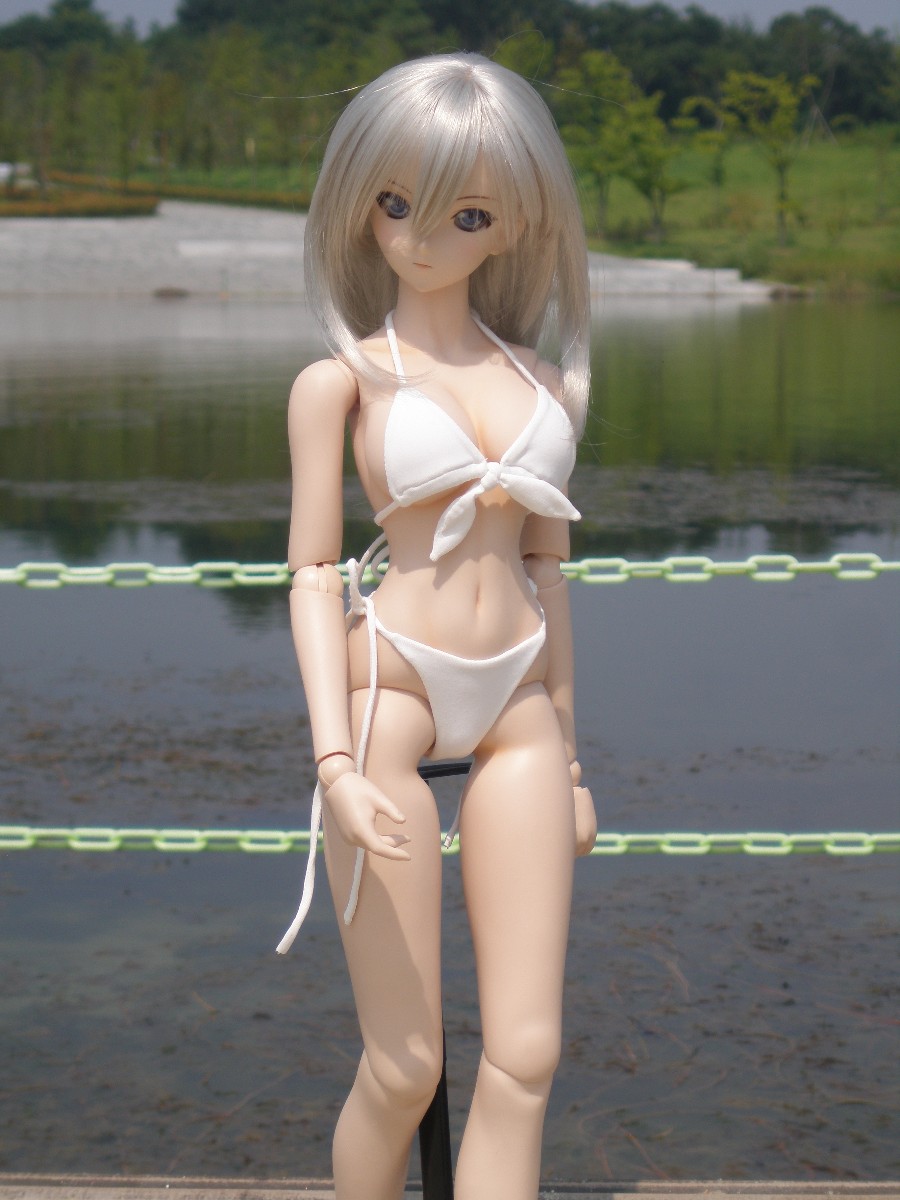 뜨거운 휴가때의 아리사의 수영복 1일차_2.jpg