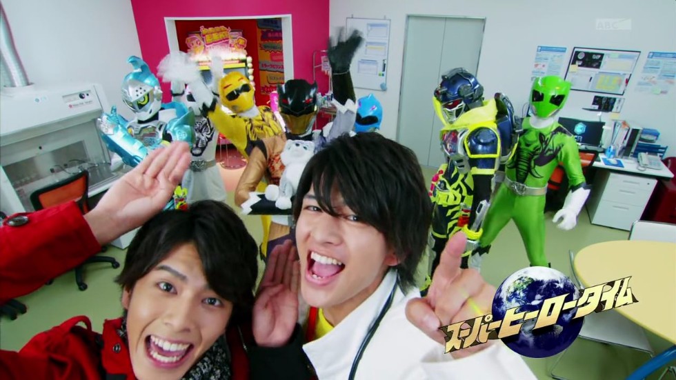 가면라이더 에그제이드 제 1화 I'm a 가면라이더!(스압)_270.jpg