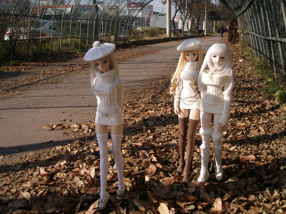 새로운 의상을 입히고 출사를 했습니다._6.jpg