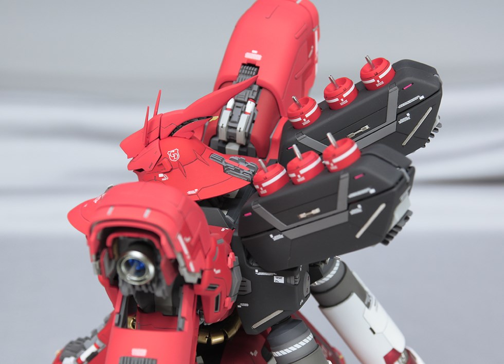 MG MSN-04 SAZABI "Ver.Ka" 사자비(데이터주의)_16.jpg