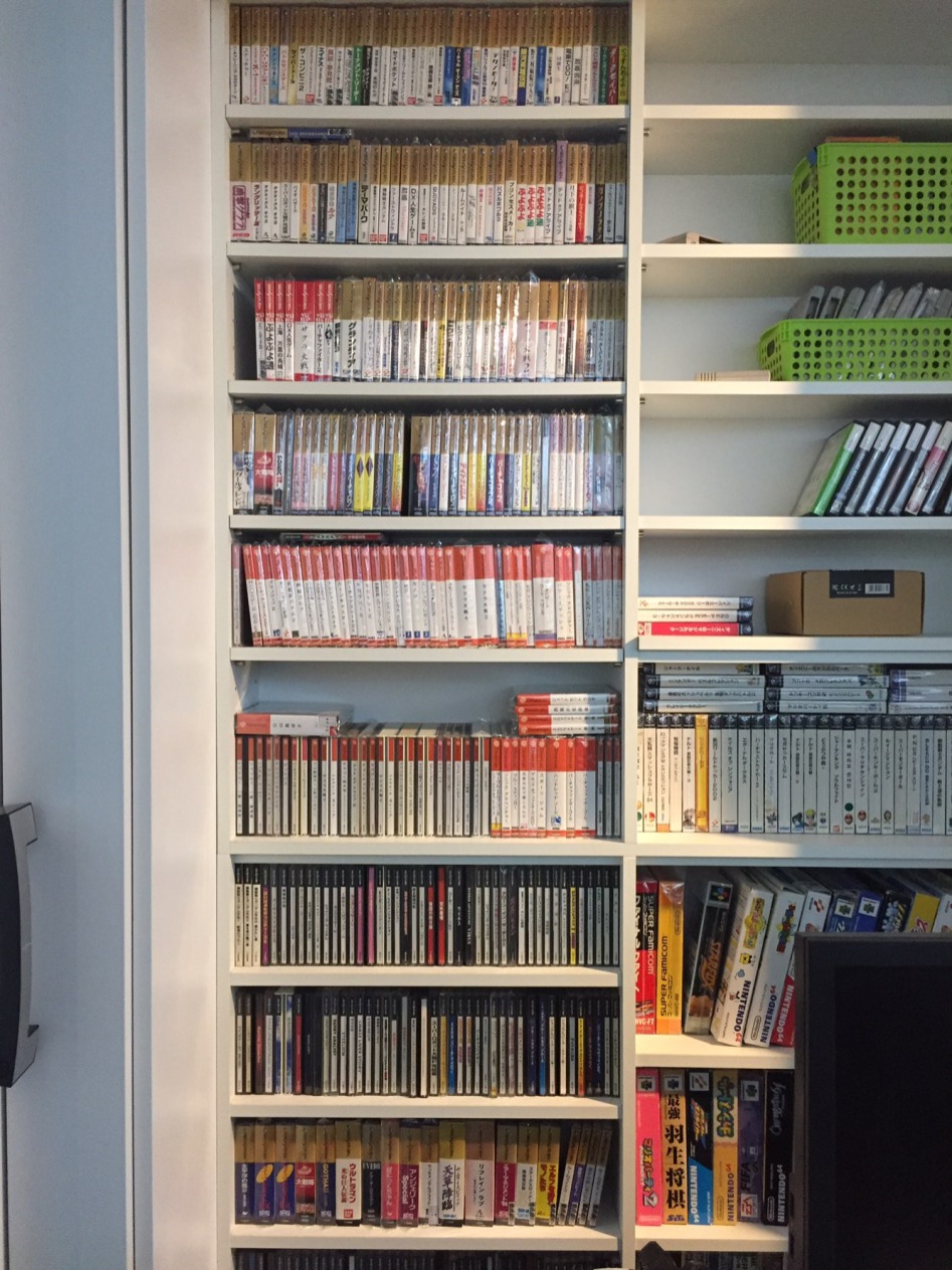 정리하려 노력중인 게임룸_14.jpg