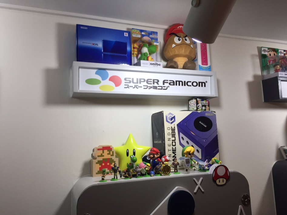 정리하려 노력중인 게임룸_18.jpg