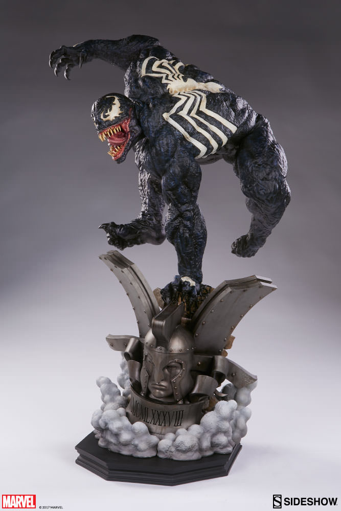 marvel-venom-premium-format-figure-300456-07.jpg