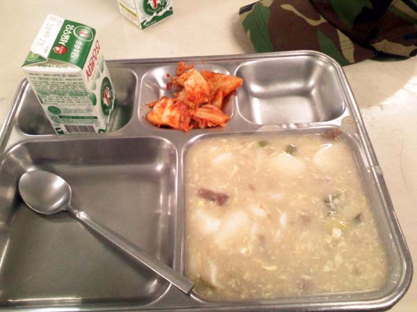 오늘 취사병들 일과.jpg_5.jpg