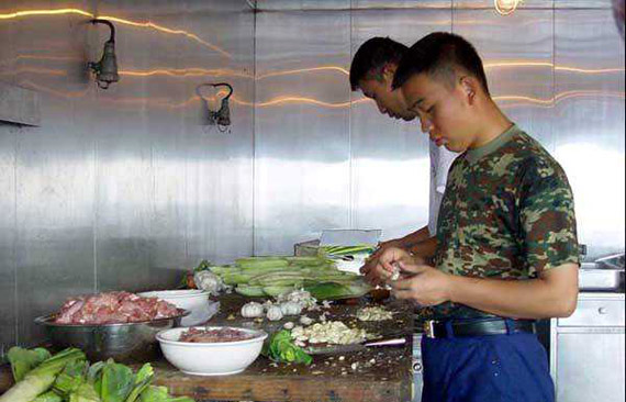 오늘 취사병들 일과.jpg_3.jpg