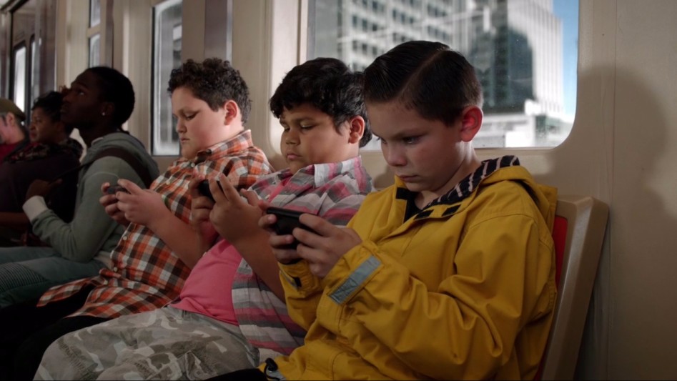 슈퍼히어로 도시에 막 이사온 사람_8.jpg