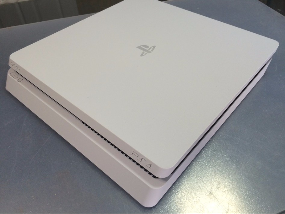 PS4 글레이셔 화이트 컬러 get! 박스뜯기부터 첫 시동까지!!_21.jpg
