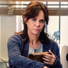 스파이더맨시리즈 메이숙모 변천사_2.jpg