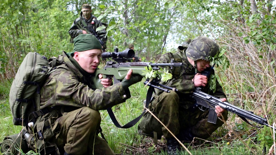 estonian-army.jpg