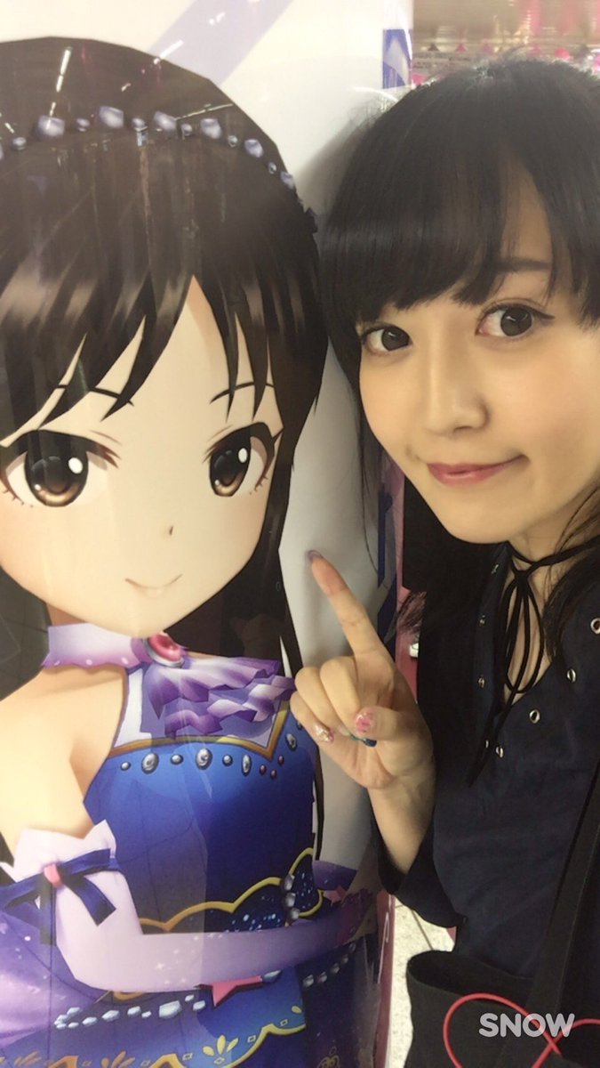 사토 아미나3.jpg