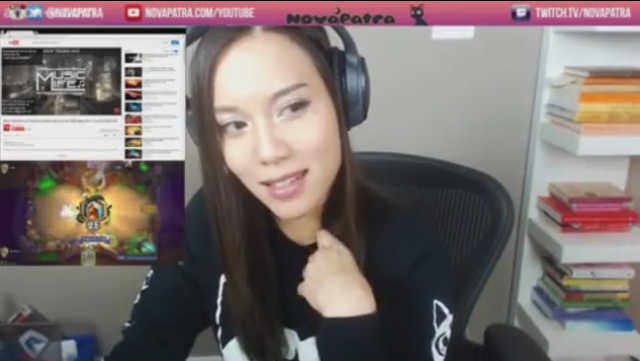 프로 딸잡이가 되버린 트위치 여성 스트리머.jpg_2.png