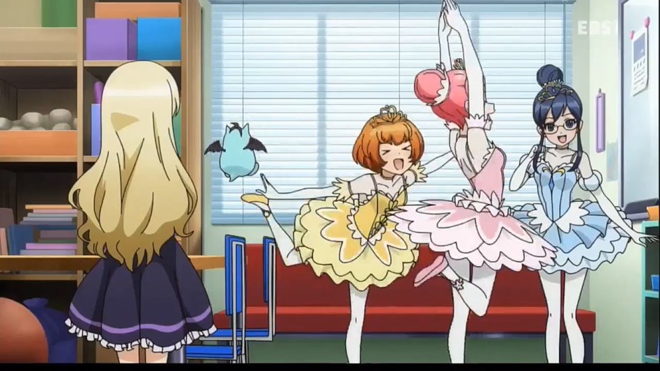 [플라워링 하트] 2기 1~3화 감상. 우리가 광장에서 외친 그 구호 (41개)_5.jpg