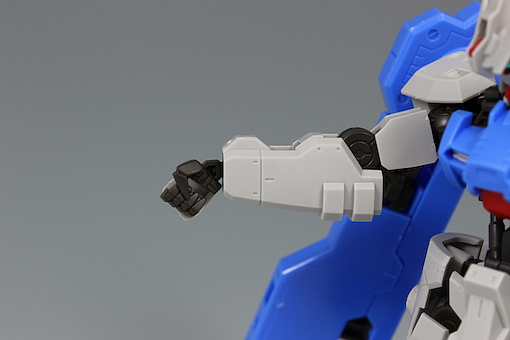 HGIBO 1/144 건담 아스타로트 리나시멘토 해외 리뷰 2_28.jpg