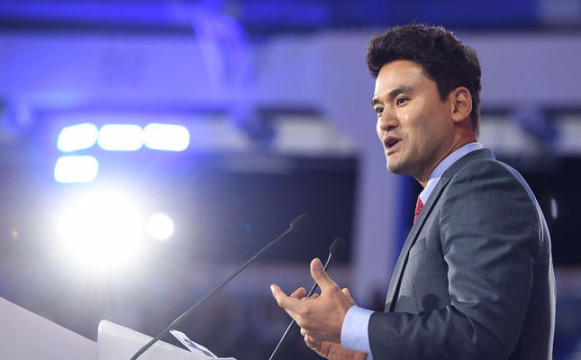 일어나보니 낮선 천장이다..._1.jpg