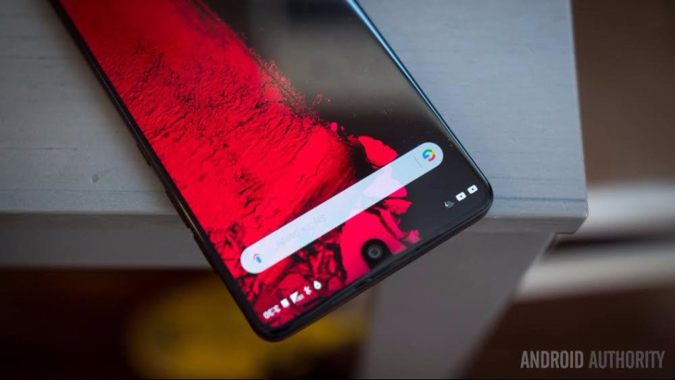 essential-phone-hands-on-72-hours-later-10-of-23-1000x563.jpg