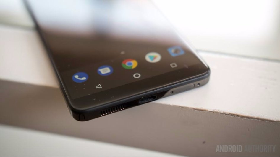 essential-phone-hands-on-72-hours-later-4-of-23-1000x563.jpg