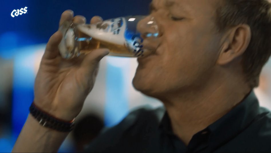 한국 맥주 CF_3.png