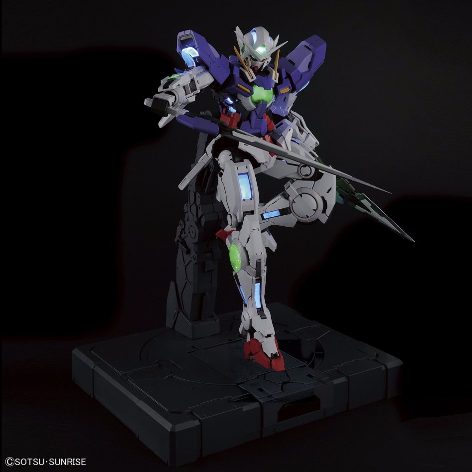 pg-gundam-exia-lighting-model (5).jpg