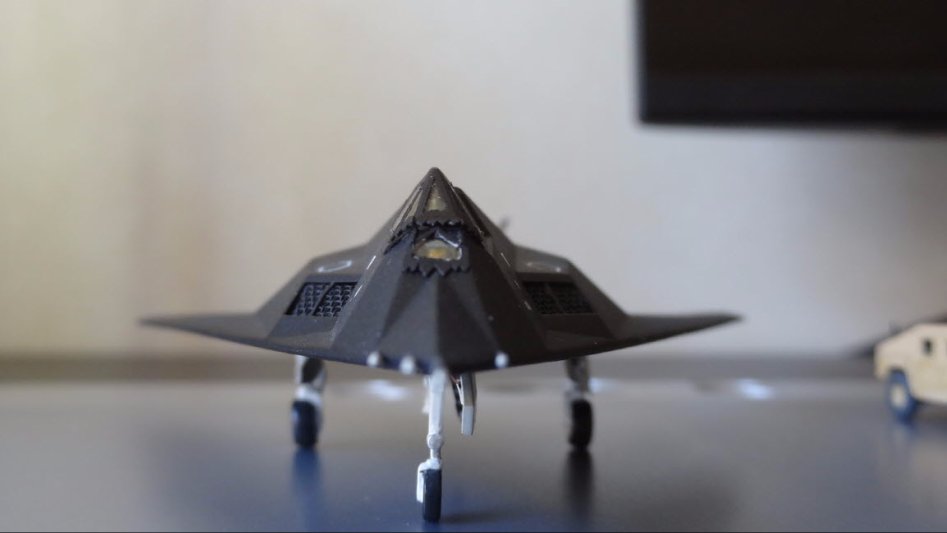 F117_03_Front.JPG