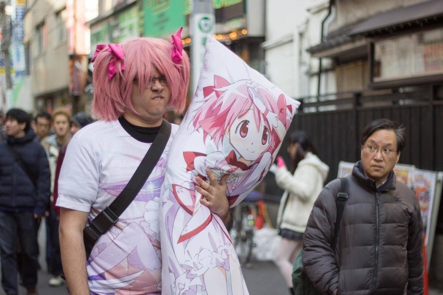 The+animemanga+userbase+goes+to+comiket+small+madokamagica+small_2c8ef5_6010127.jpg