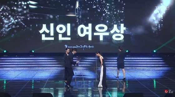 언론 조무사 근황.png_1.png