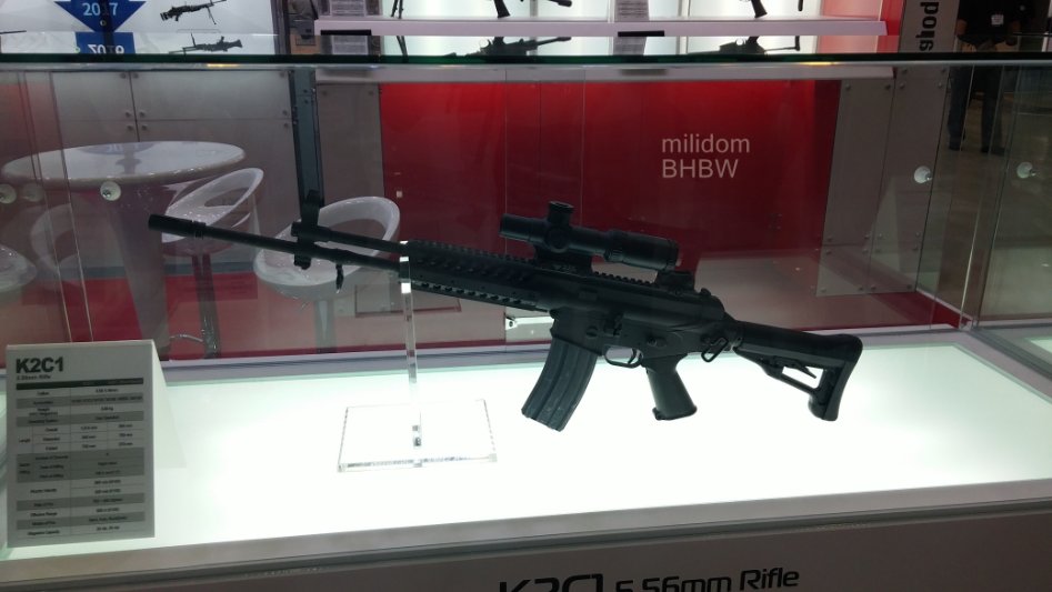 군대가는 98년생들이 쓰게될 총_2.jpg