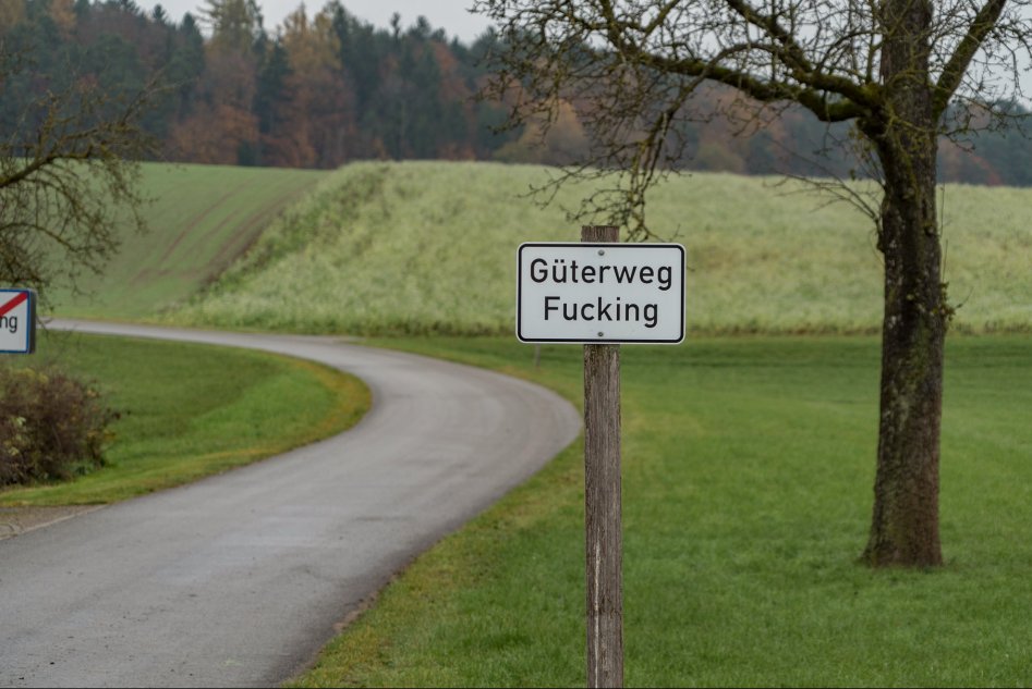 신혼여행으로 찾아간 오스트리아 Fucking 마을_14.jpg