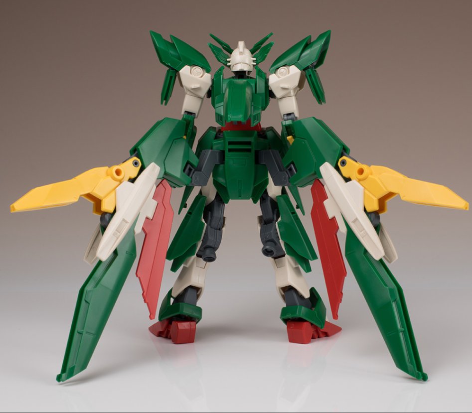 HGBF 1/144 건담 페니체 리베르타 해외 리뷰_8.jpg