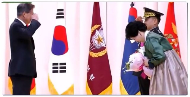 [스압]올해, 문재인의 행보를 다시 보다가 놀란부분_139.jpg