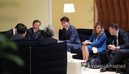 [스압]올해, 문재인의 행보를 다시 보다가 놀란부분_42.jpg