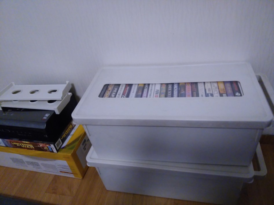 아직 어리숙한 30대의 방_7.jpg