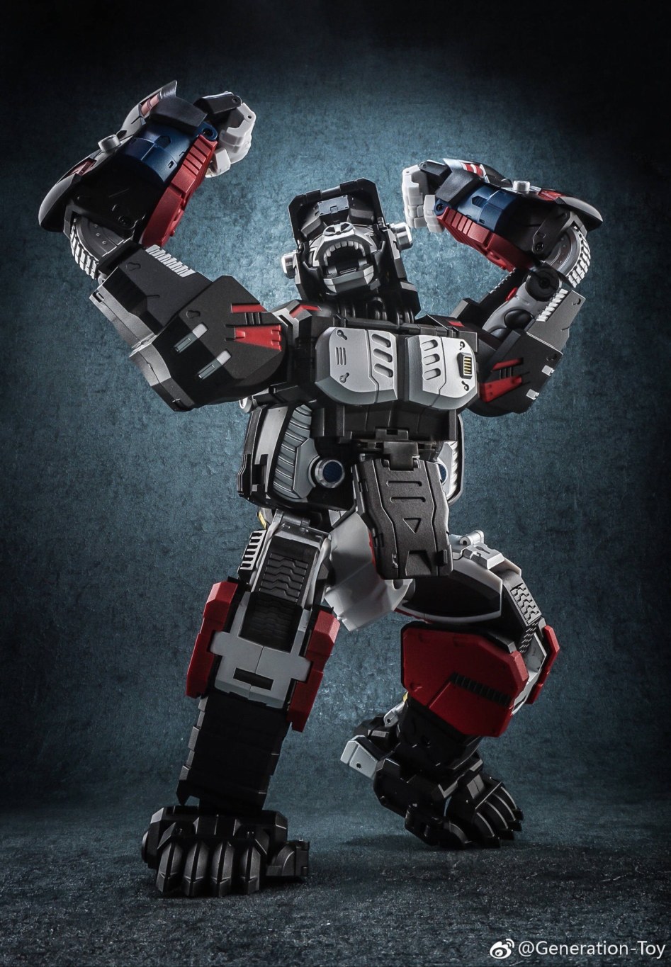 Generation-Toys-GT-10-Optimus-Primal-09.jpeg