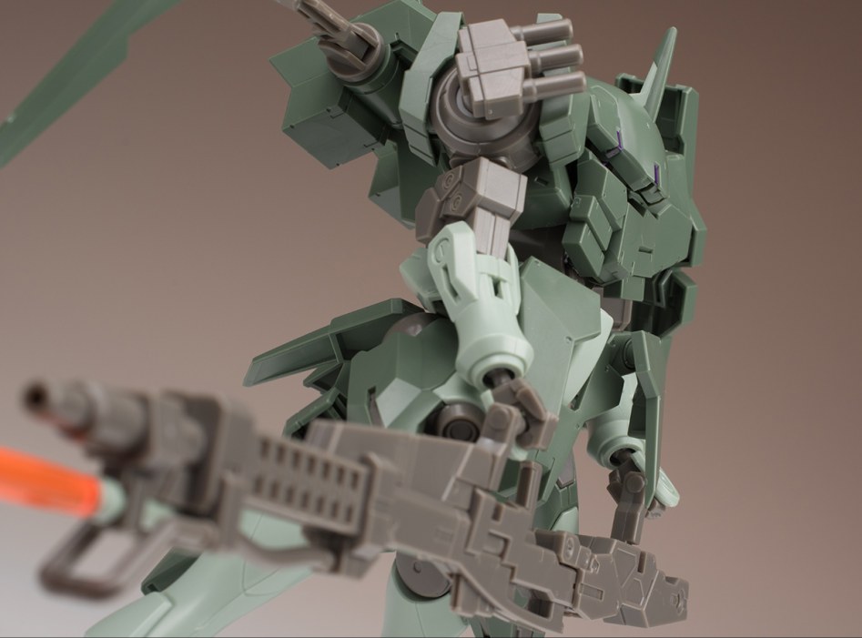 hgbf_strikergnx053.jpg