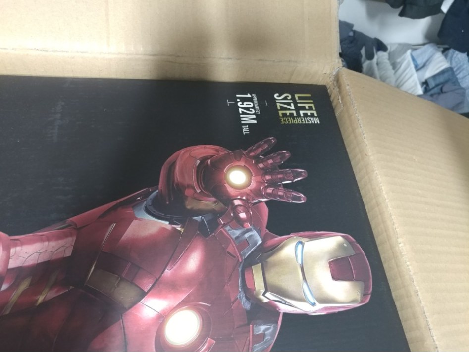 하이엔드 급 아이언맨 마크7 1:1 리얼슈트_5.jpg