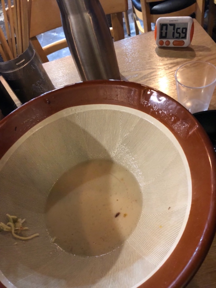 라면 공짜로 먹는 법_3.jpeg