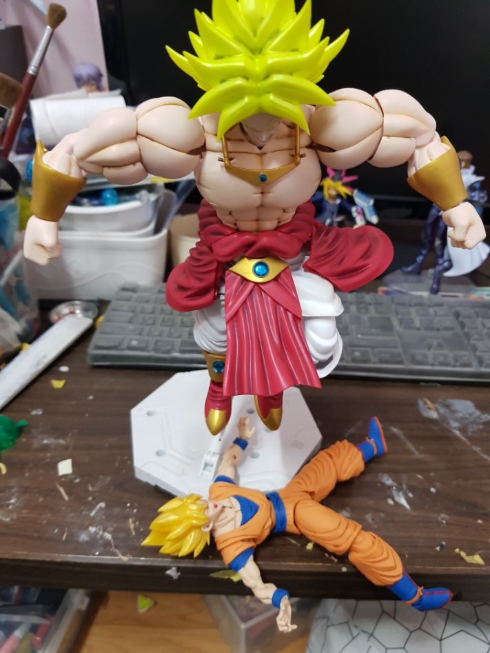 [FRS]전설의 초사이어인 브로리 간단 리뷰_23.jpg