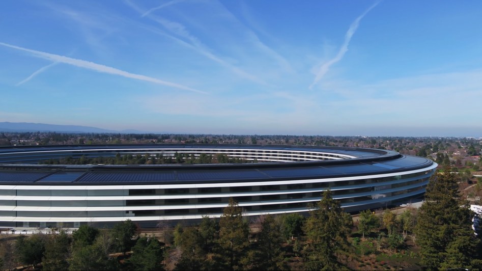 th_applepark20181.jpg