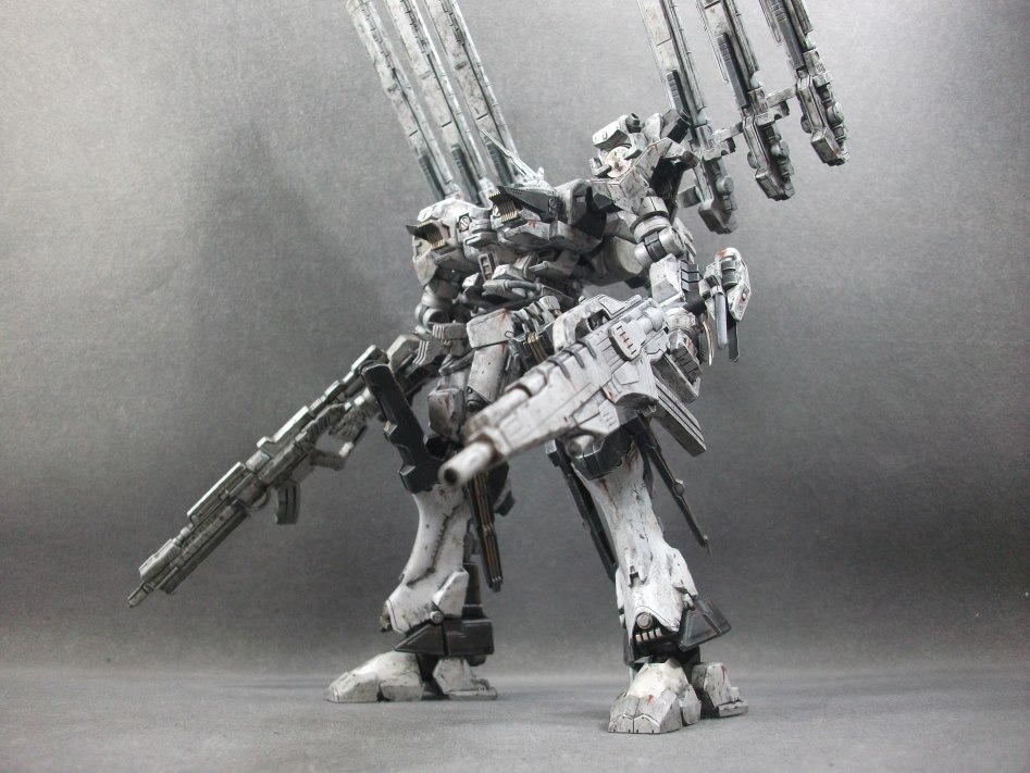 고토부키야 아머드코어 "노블리스 오블리제" 도색완성작 입니다_21.jpg