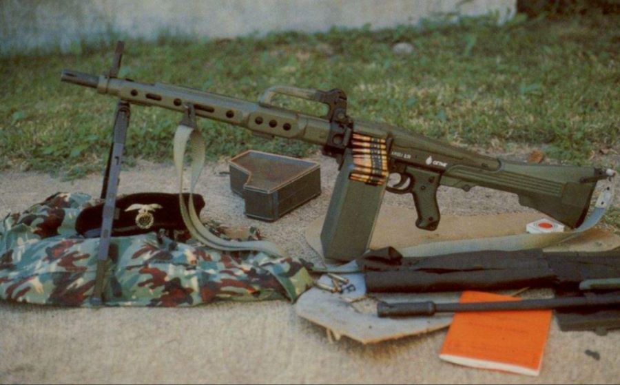 MG42의 5.56mm 버젼_1.png