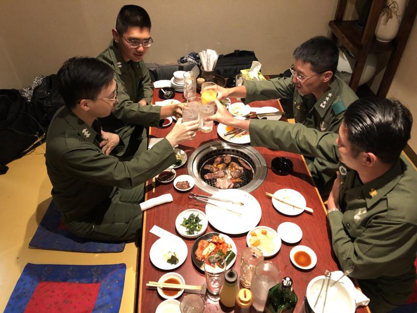 일본 코미케 한국군 코스프레.jpg_2.jpg