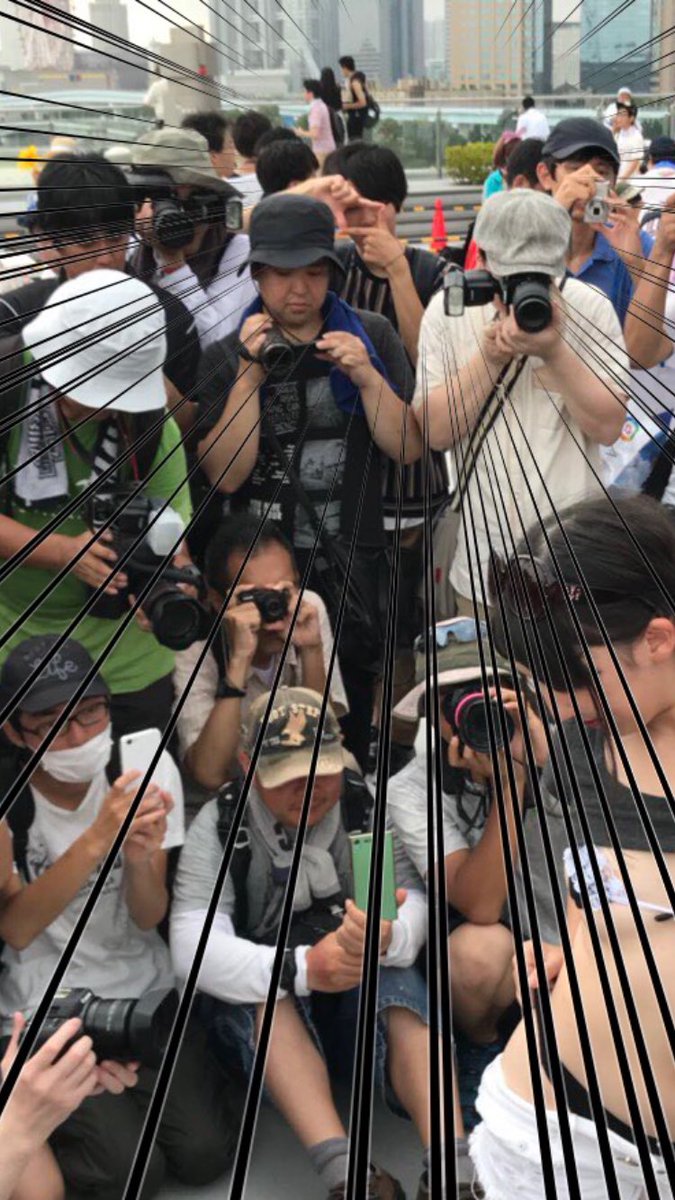 코스프레에 몰려든 인파 중에.jpg_3.jpg