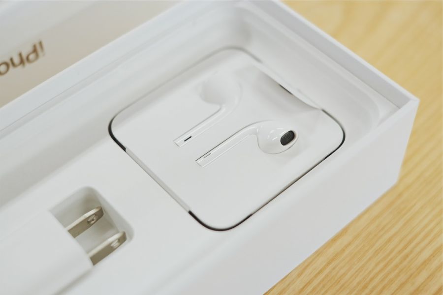 180919_max_earpods-w1280.jpg