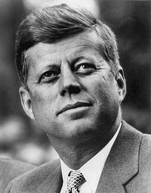 300px-John_F._Kennedy,_White_House_photo_portrait,_looking_up.jpg