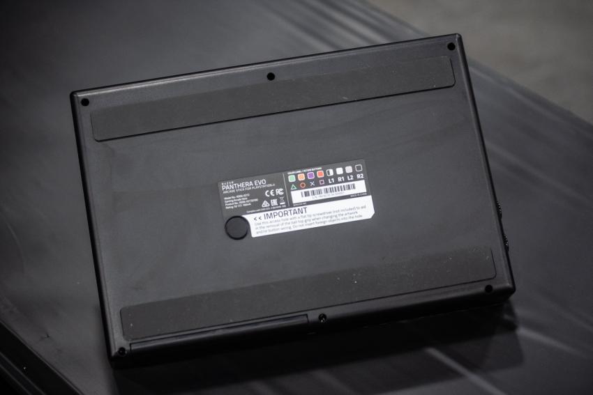 Razer의 신제품 판테라 EVO를 마크맨에게 물어보았다._6.jpg