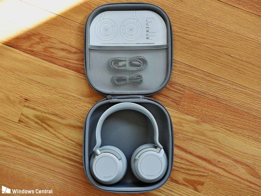 surface-headphones-case-1.jpg