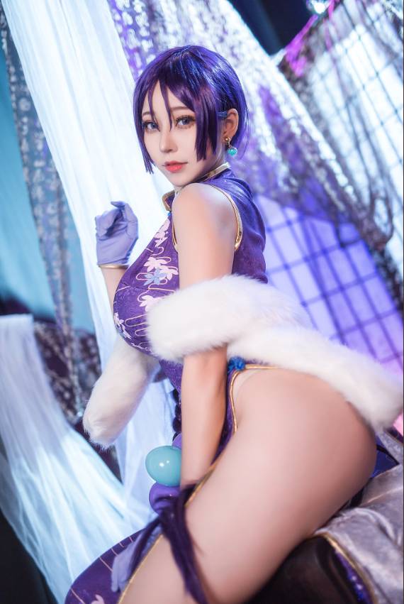 [후방] 코스프레녀_4.png