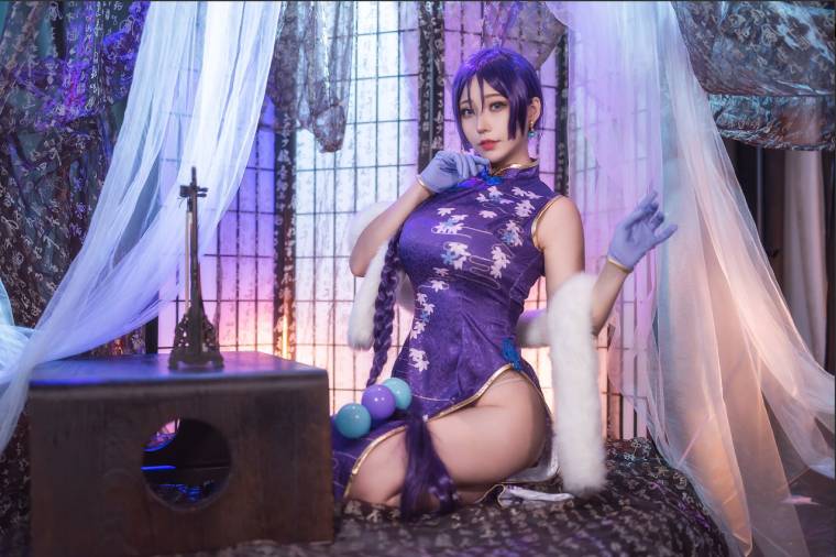 [후방] 코스프레녀_1.png